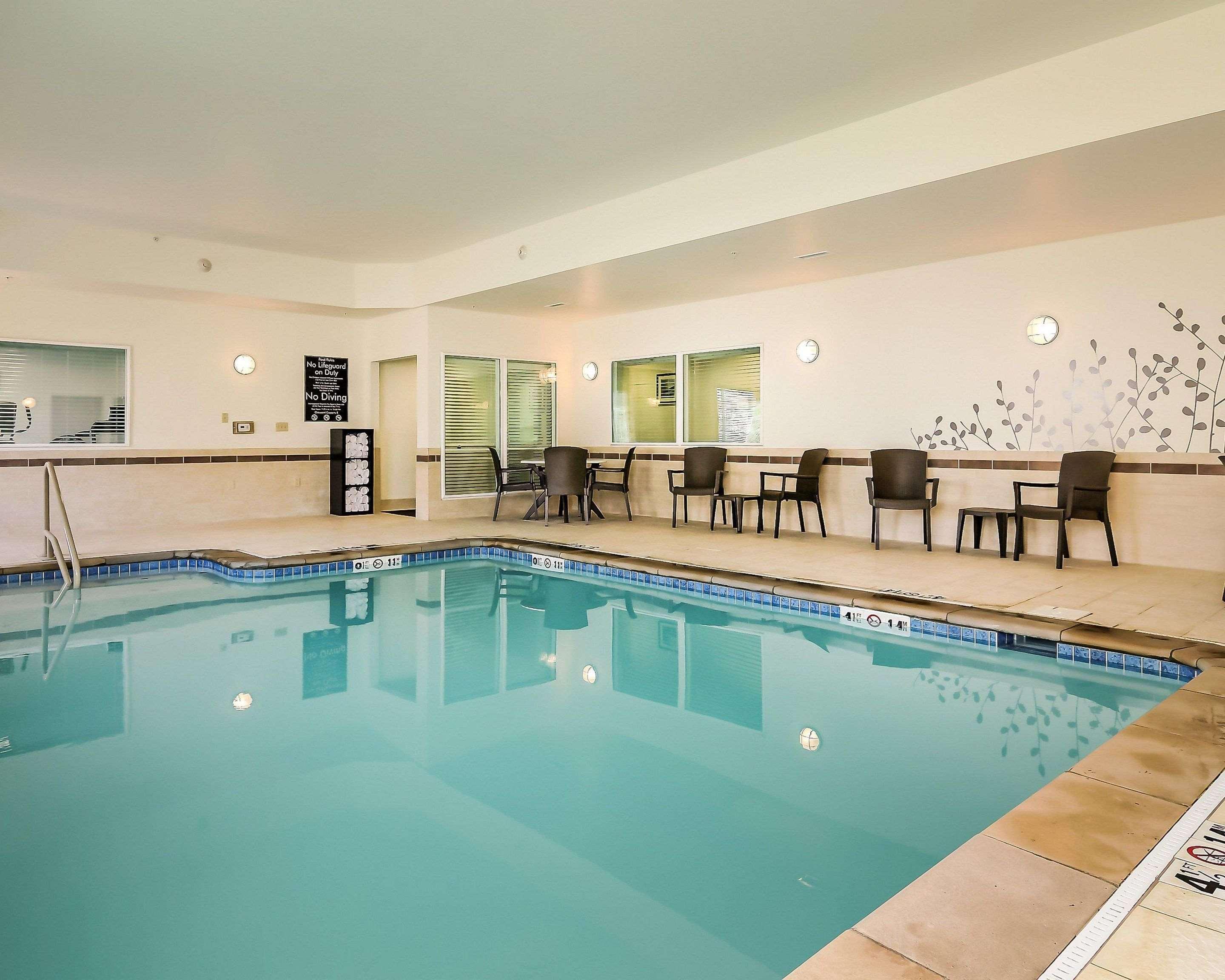 Sleep Inn & Suites - Fort Scott מראה חיצוני תמונה