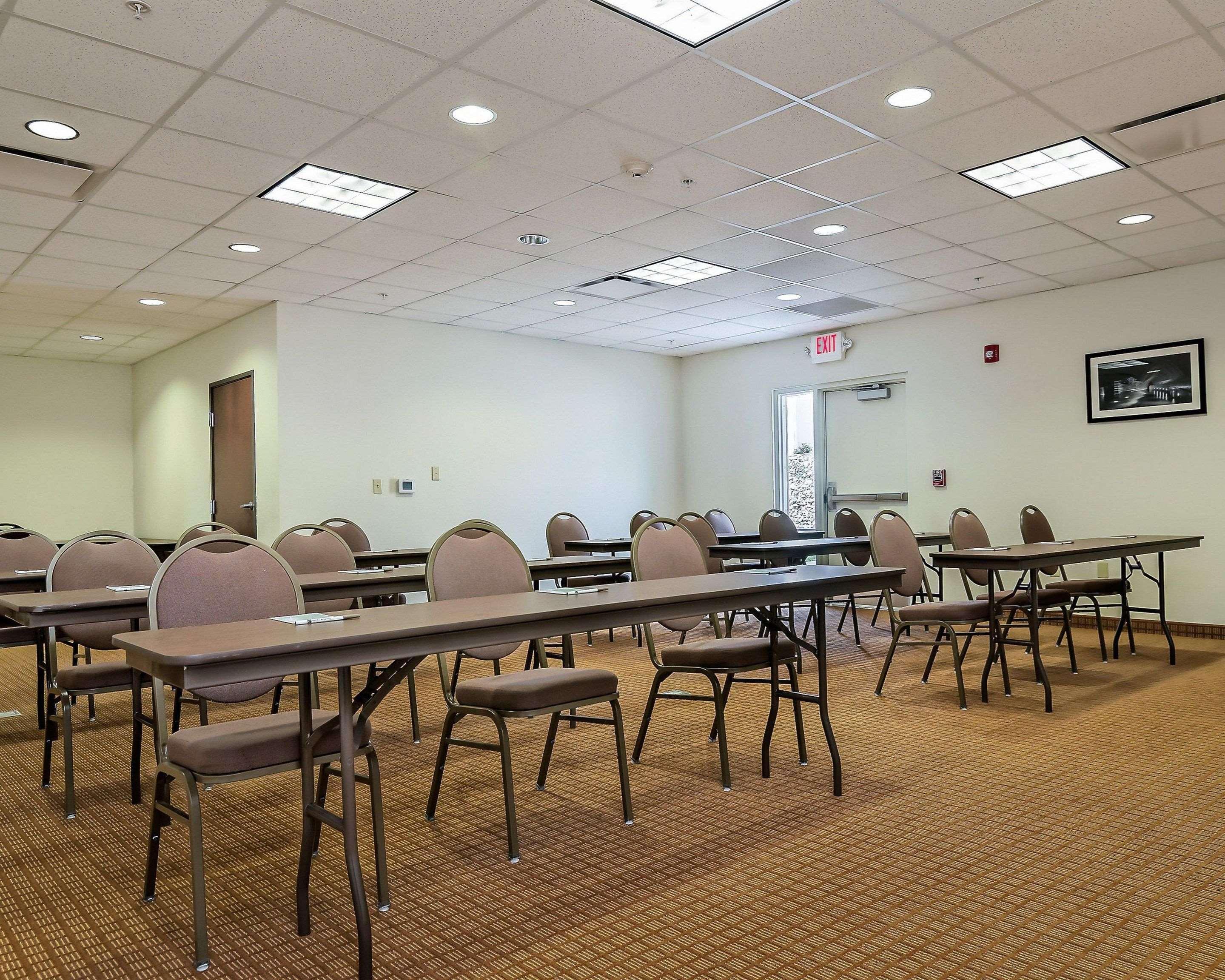 Sleep Inn & Suites - Fort Scott מראה חיצוני תמונה