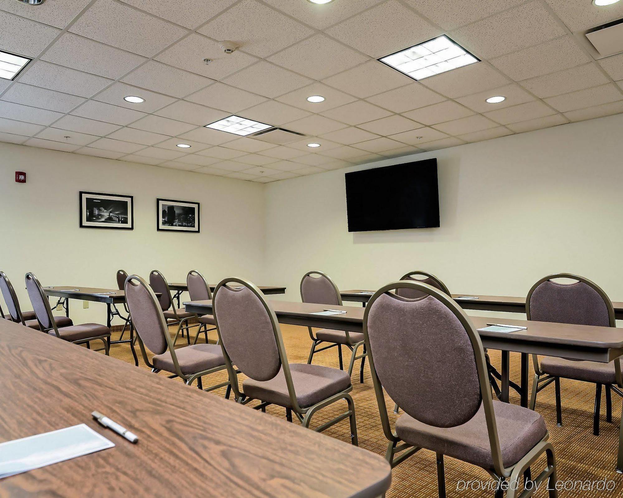 Sleep Inn & Suites - Fort Scott מראה חיצוני תמונה